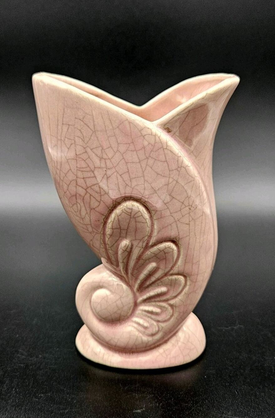 Vintage Shawnee Pottery 680 USA Pink Butterfly Vase Crazed Glaze Art Pottery